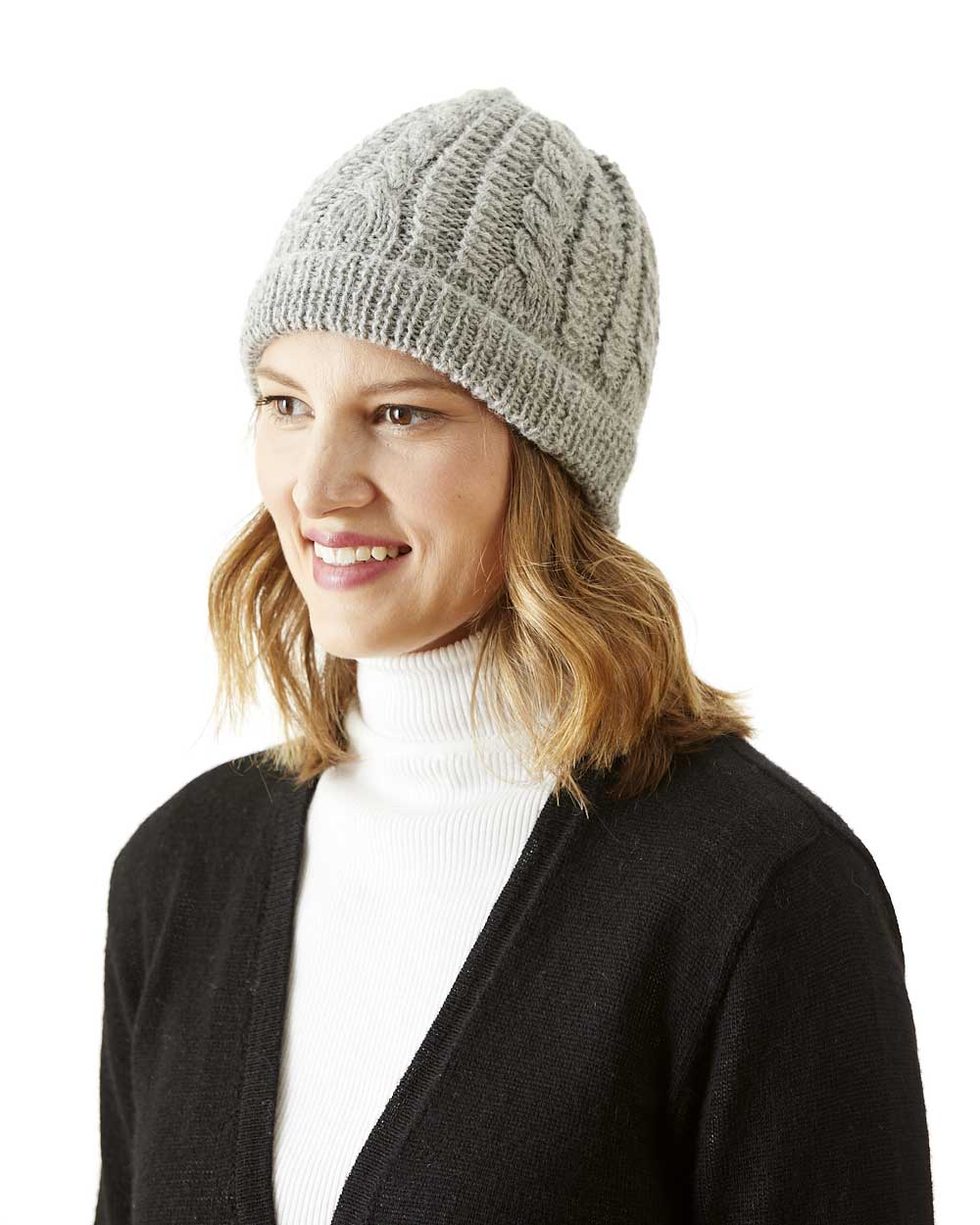 Trenza Cable Handknit Hat Trenza Cable Handknit Hat